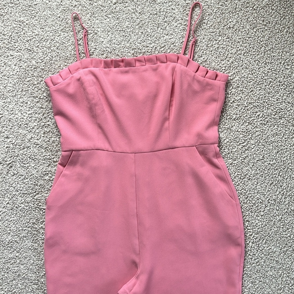 BCBGeneration Spaghetti Strap Cropped Jumpsuit Si… - image 13